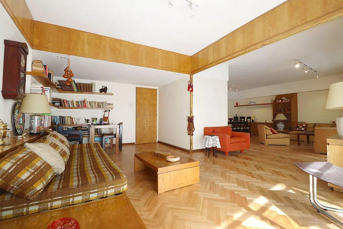 DEPARTAMENTO VENTA RECOLETA 5 AMBIENTES COCHERA 2