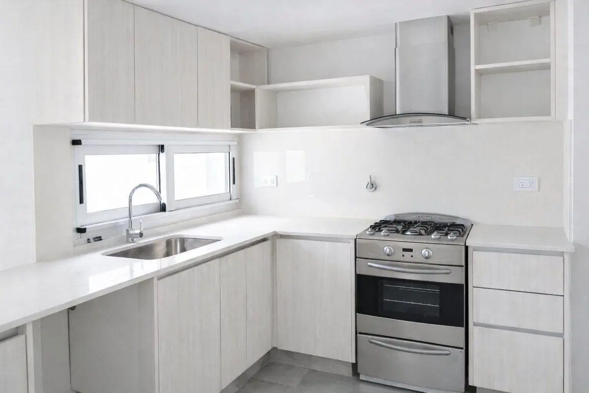 VENTA DEPARTAMENTO 4 AMBIENTES CABALLITO COCHERA 2