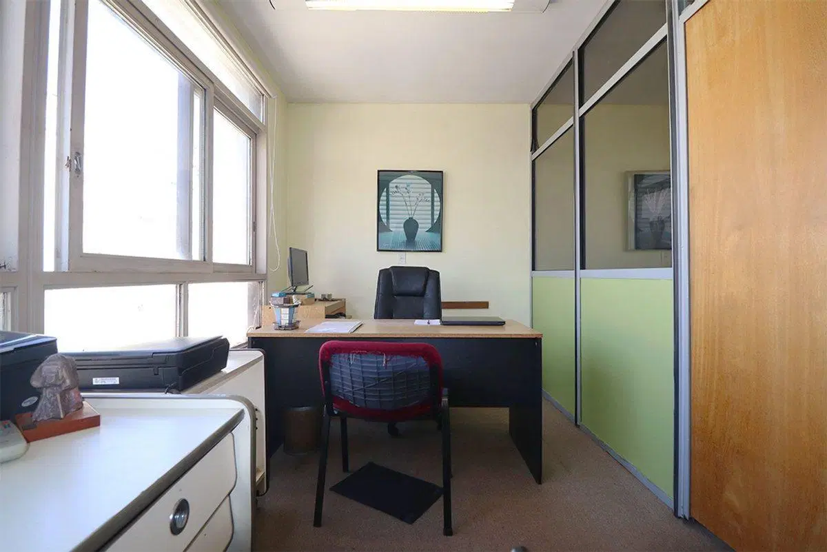 Departamento Oficina Venta en Abasto con Cochera 4