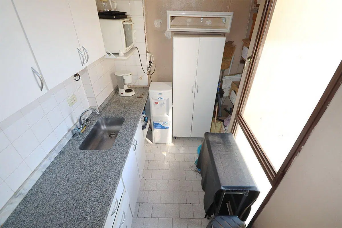 Departamento Oficina Venta en Abasto con Cochera 2