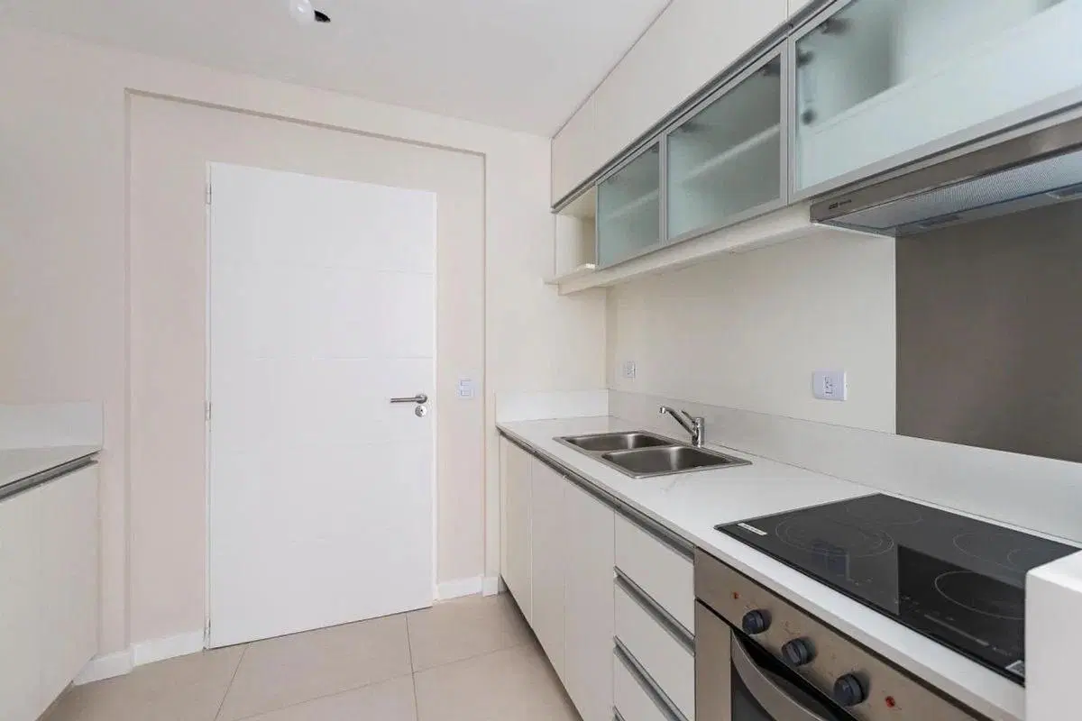 DEPARTAMENTO 4 AMBIENTES VENTA URQUIZA COCHERA 5