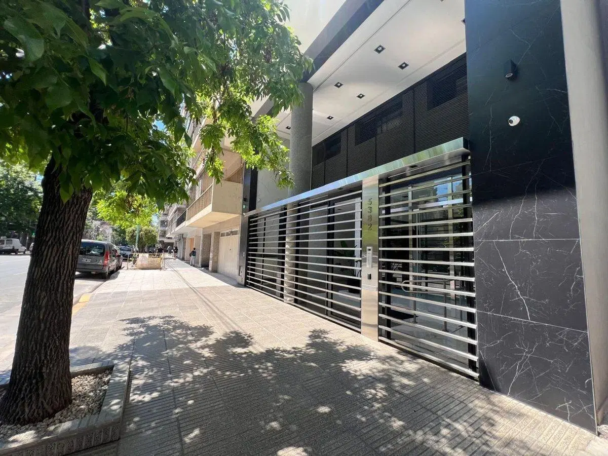 DEPARTAMENTO 4 AMBIENTES VENTA URQUIZA COCHERA 4