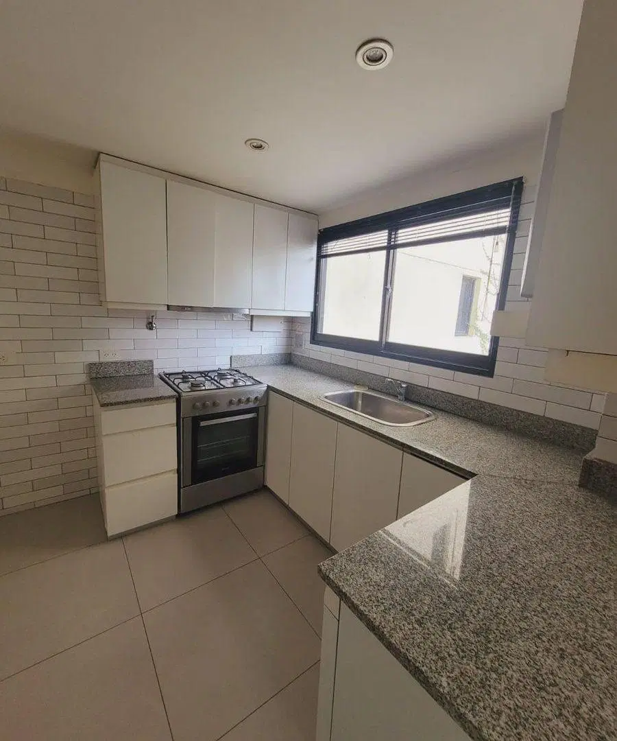 DEPARTAMENTO 3 AMBIENTES VENTA LAS CAÑITAS COCHERA 2
