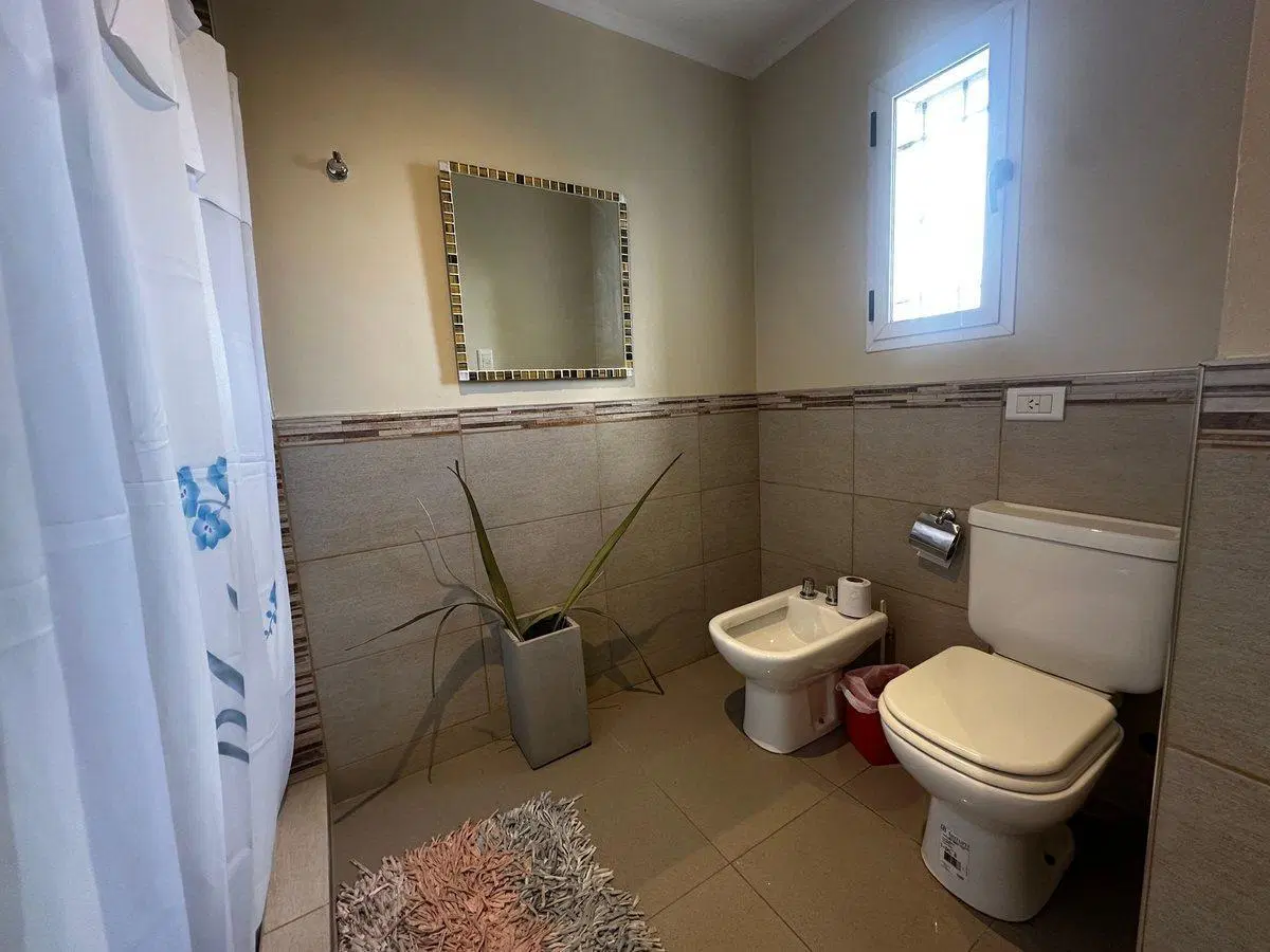 VENTA CASA FRANCISCO ALVAREZ 4 AMBIENTES C/PILETA 3