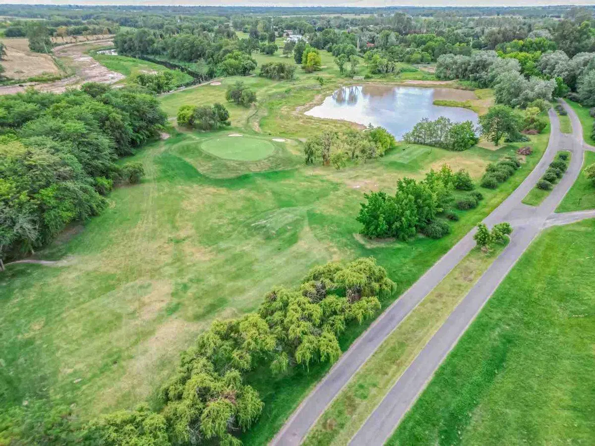 Lote en venta La Colina Golf & Polo vista c/ polo 2