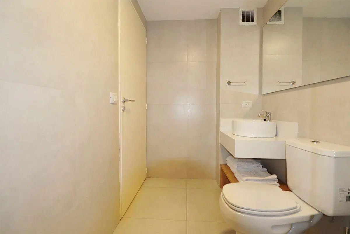 DEPARTAMENTO 1 AMBIENTE ALQUILER ALMAGRO BALCON 5