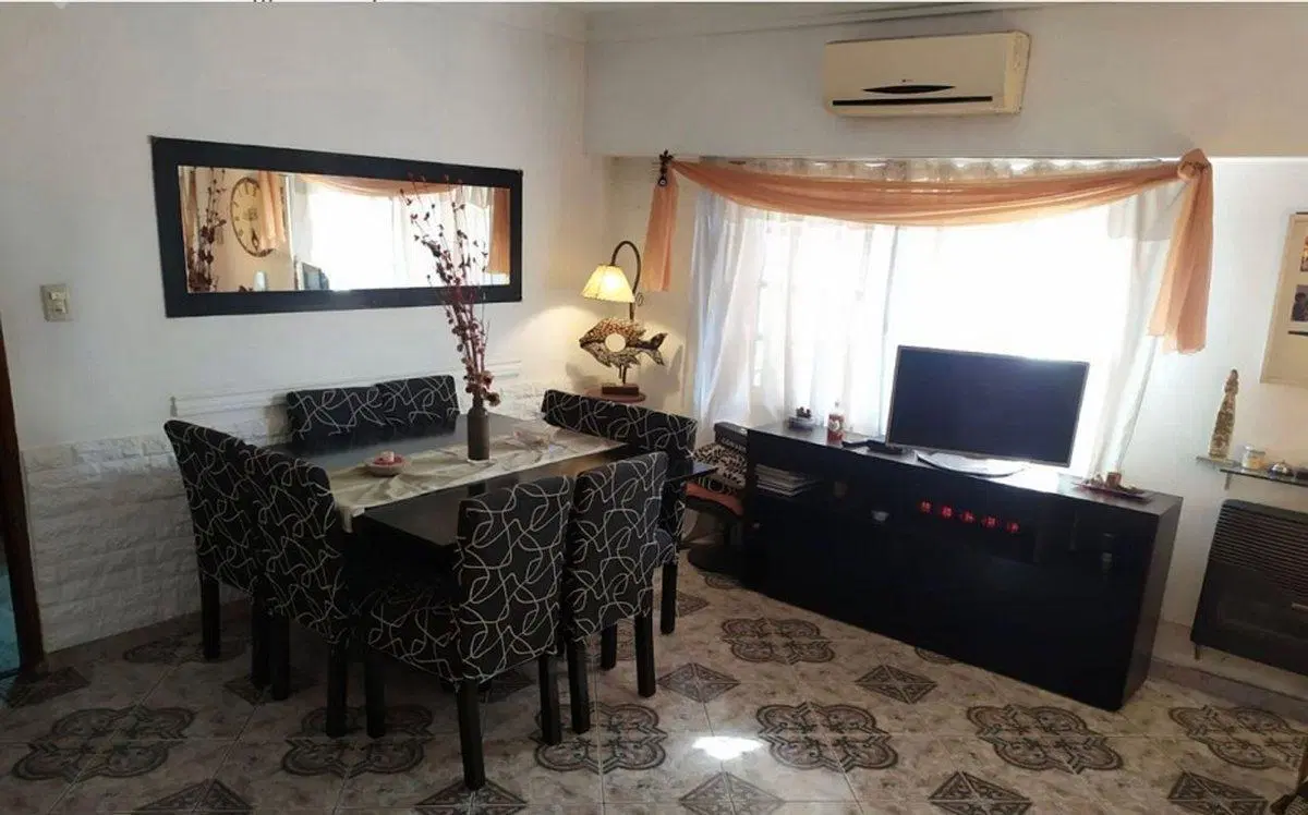 Casa 5 Ambientes VENTA Villa Luzuriaga Garage 5