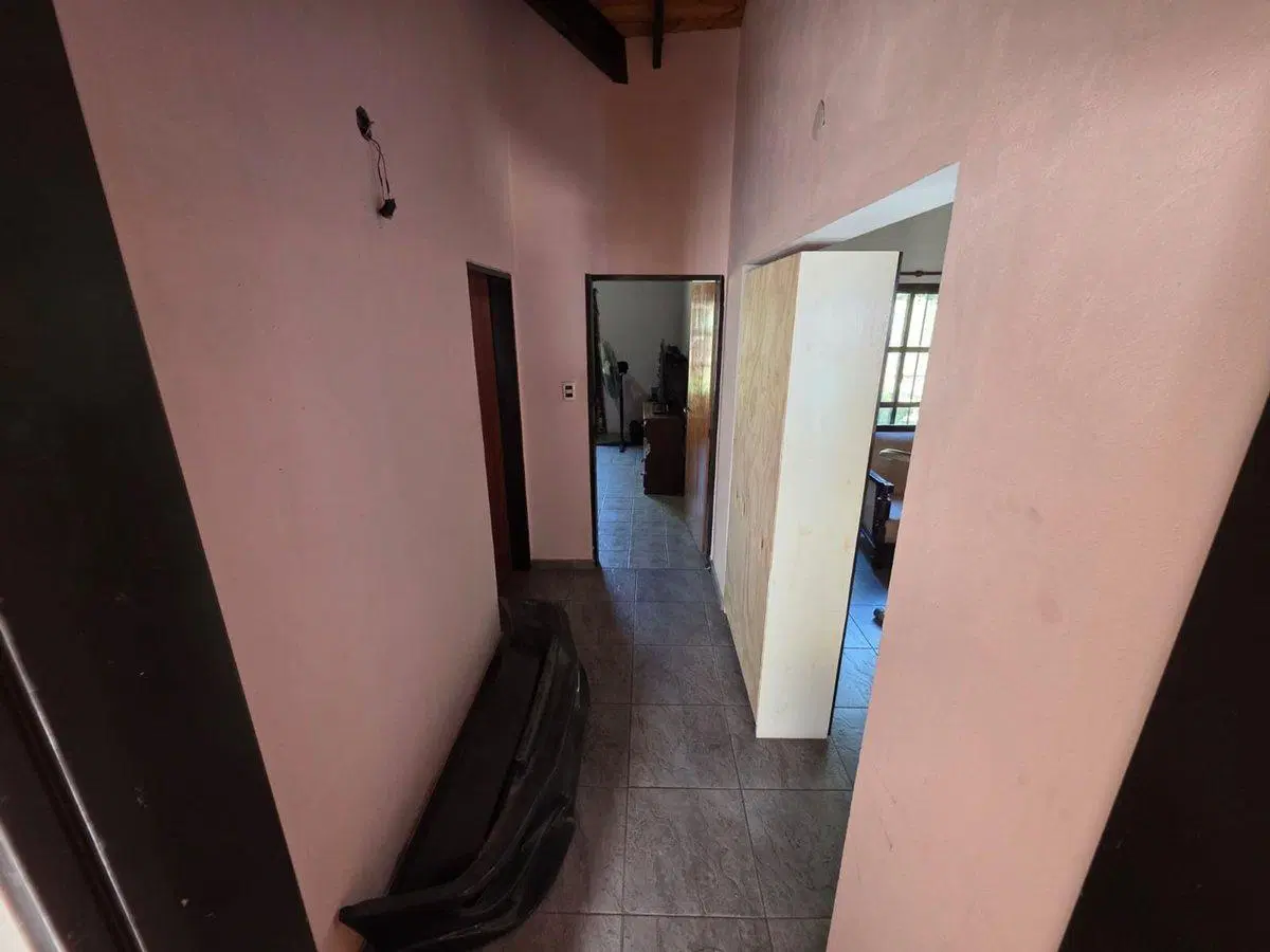 VENTA CASA 3 AMBIENTES LA REJA. PILETA Y QUINCHO 5