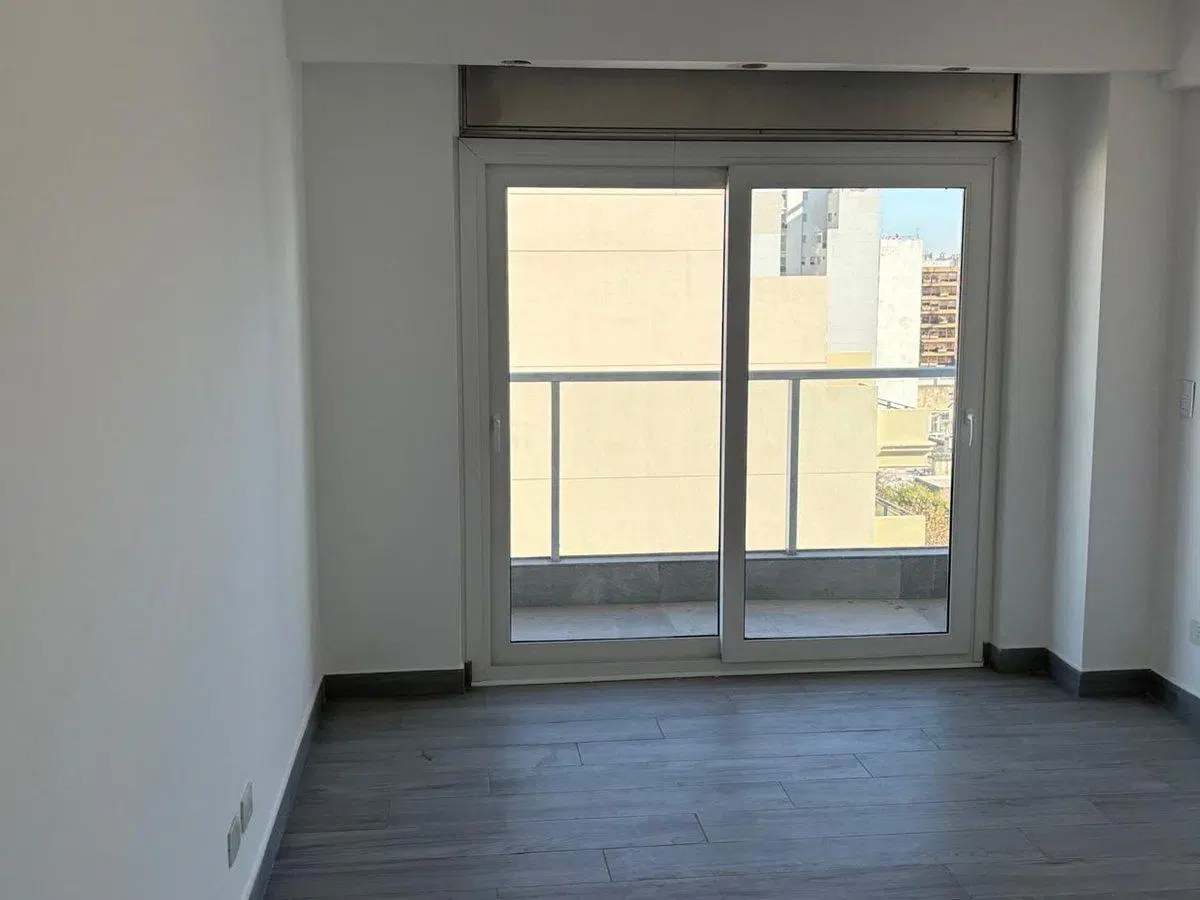 DEPARTAMENTO 4 AMBIENTES VENTA FLORES TERRAZA 5