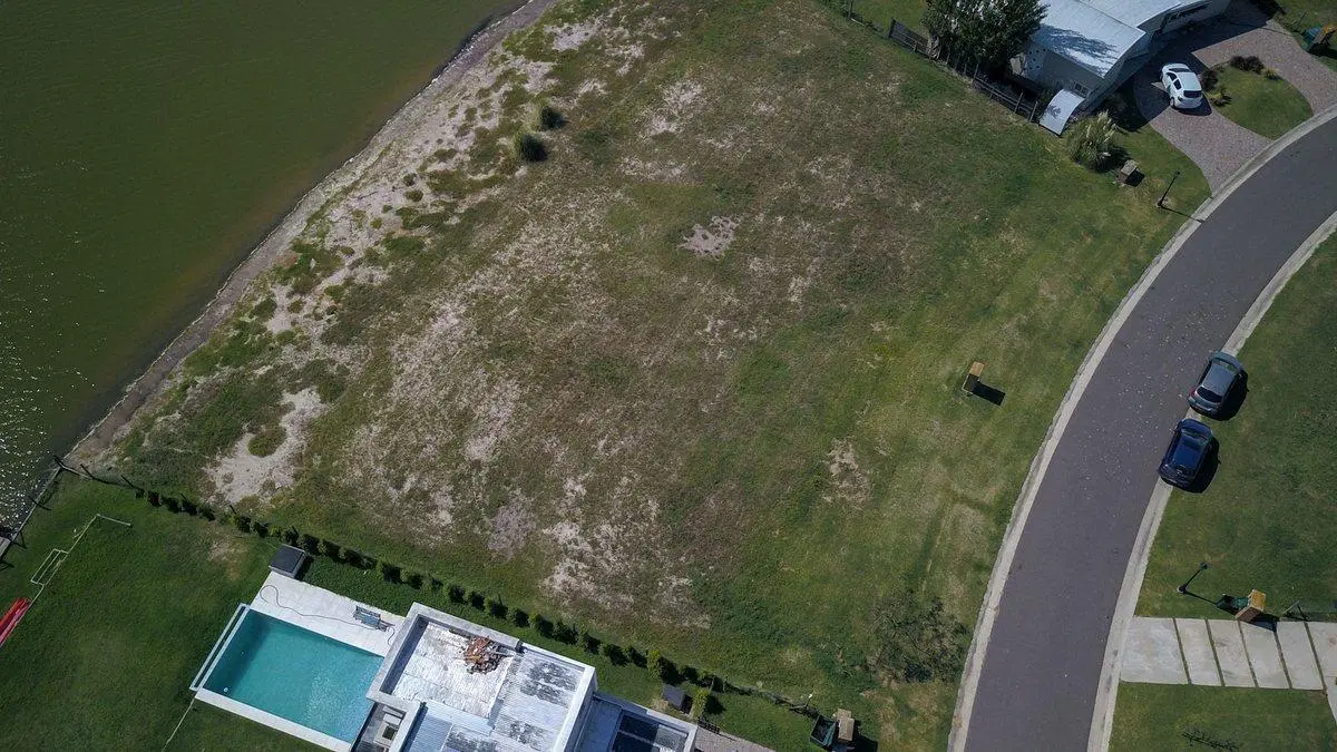 LOTE EN VENTA AREA 8 SAN SEBASTIAN A LA LAGUNA 2