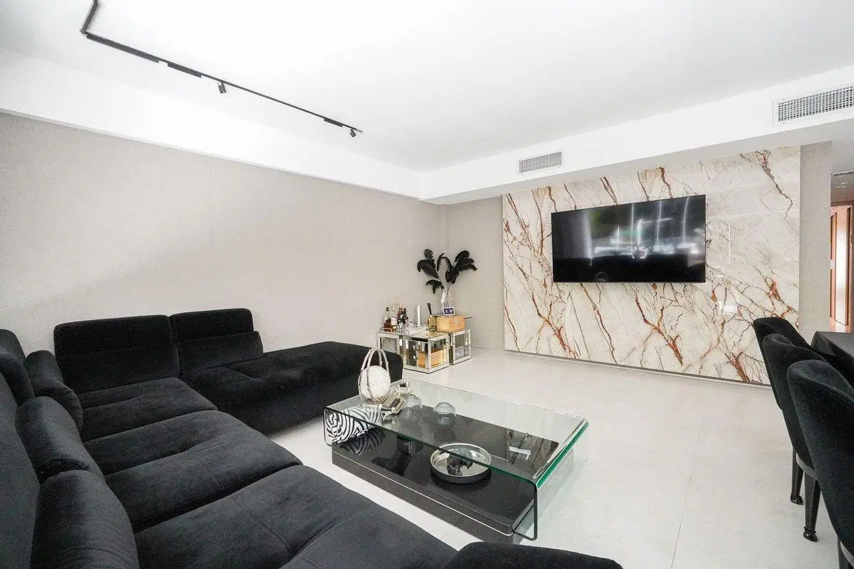DEPARTAMENTO 3 AMBIENTES VENTA PALERMO COCHERA 2