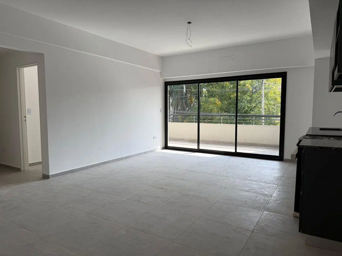 Departamento de 3 Ambientes en Venta en Hurlingham 3