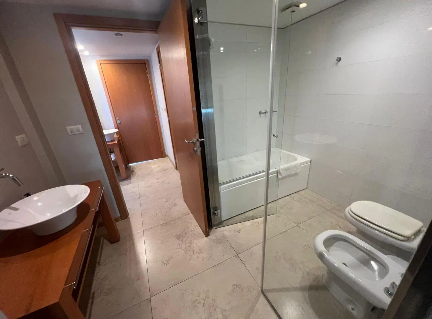 DEPARTAMENTO 3 AMBIENTES VENTA RECOLETA COCHERA 2