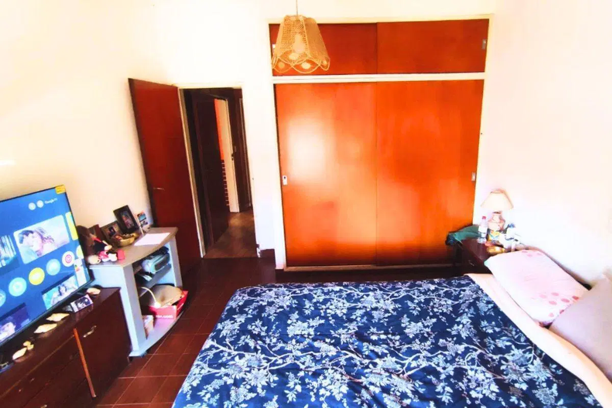 VENTA CASA 7 AMBIENTES PABLO NOGUES MULTIFAMILIAR 3