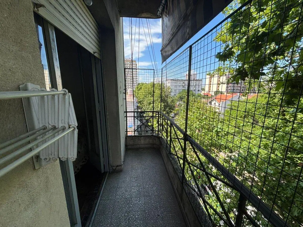 VENTA DEPARTAMENTO 2 AMBIENTES BARRACAS 3
