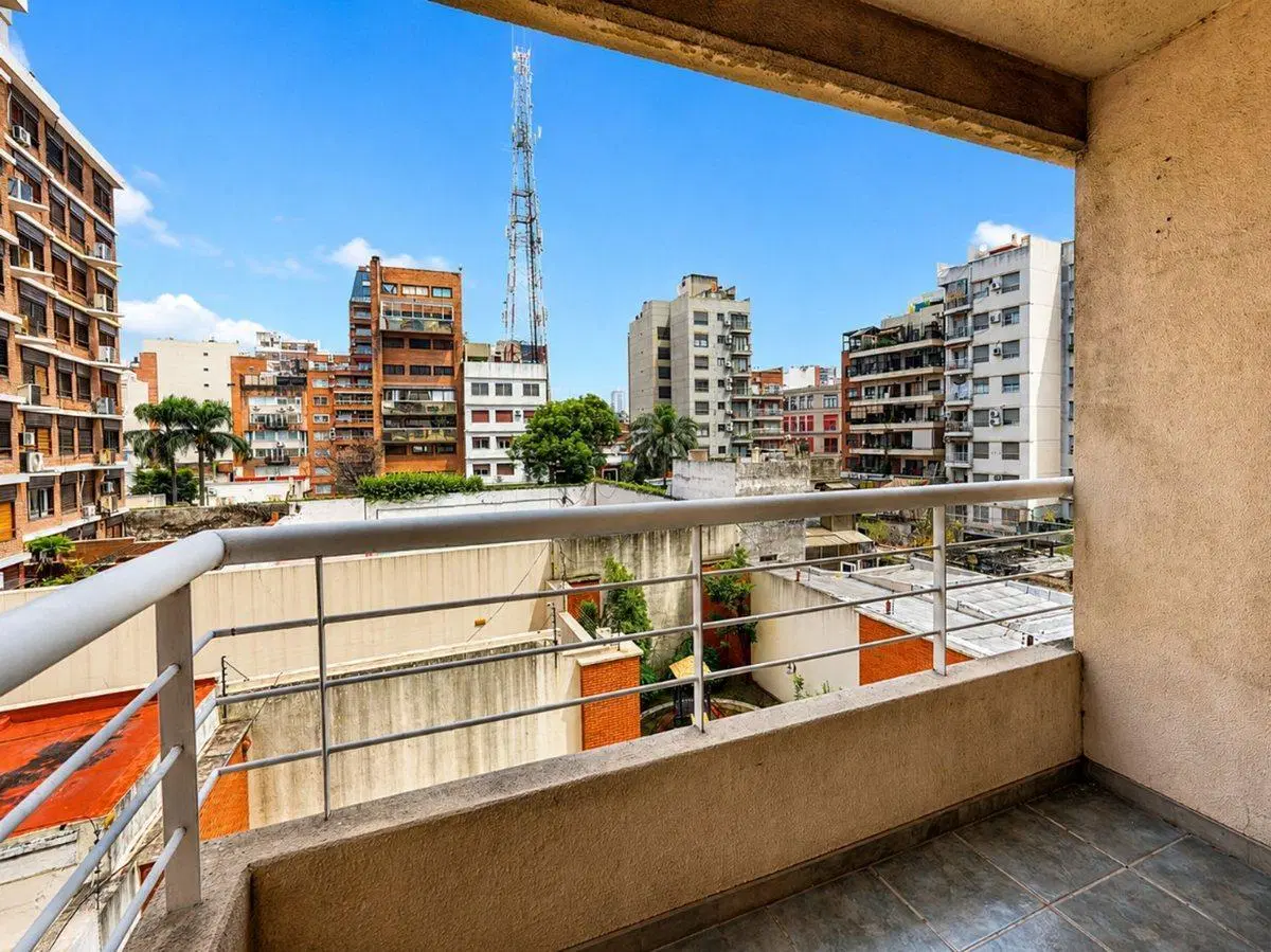 DEPARTAMENTO 1 AMBIENTE VENTA CABALLITO BALCON 5