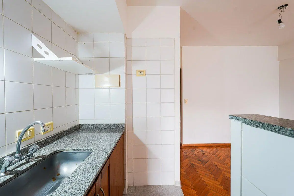 DEPARTAMENTO 1 AMBIENTE VENTA CABALLITO BALCON 2