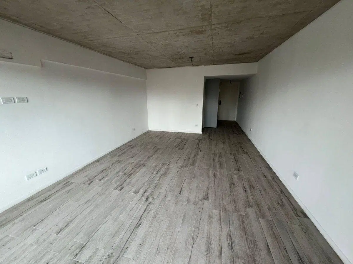 DEPARTAMENTO 1 AMBIENTE VENTA CONSTITUCION BALCON 3