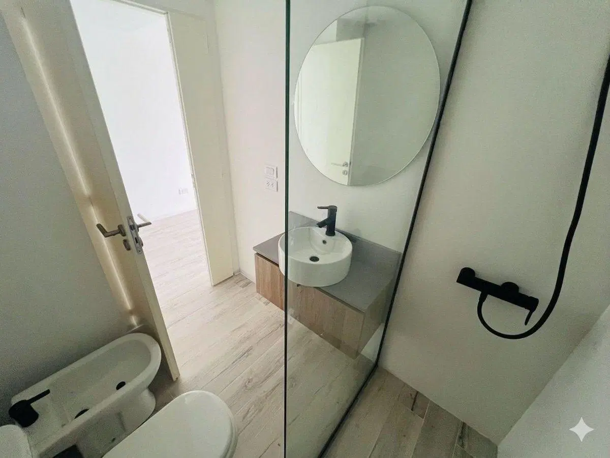 DEPARTAMENTO 1 AMBIENTE VENTA CONSTITUCION BALCON 5