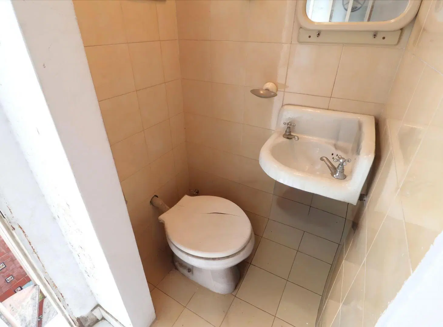 venta ph 3 ambientes colegiales pb frente cochera 8