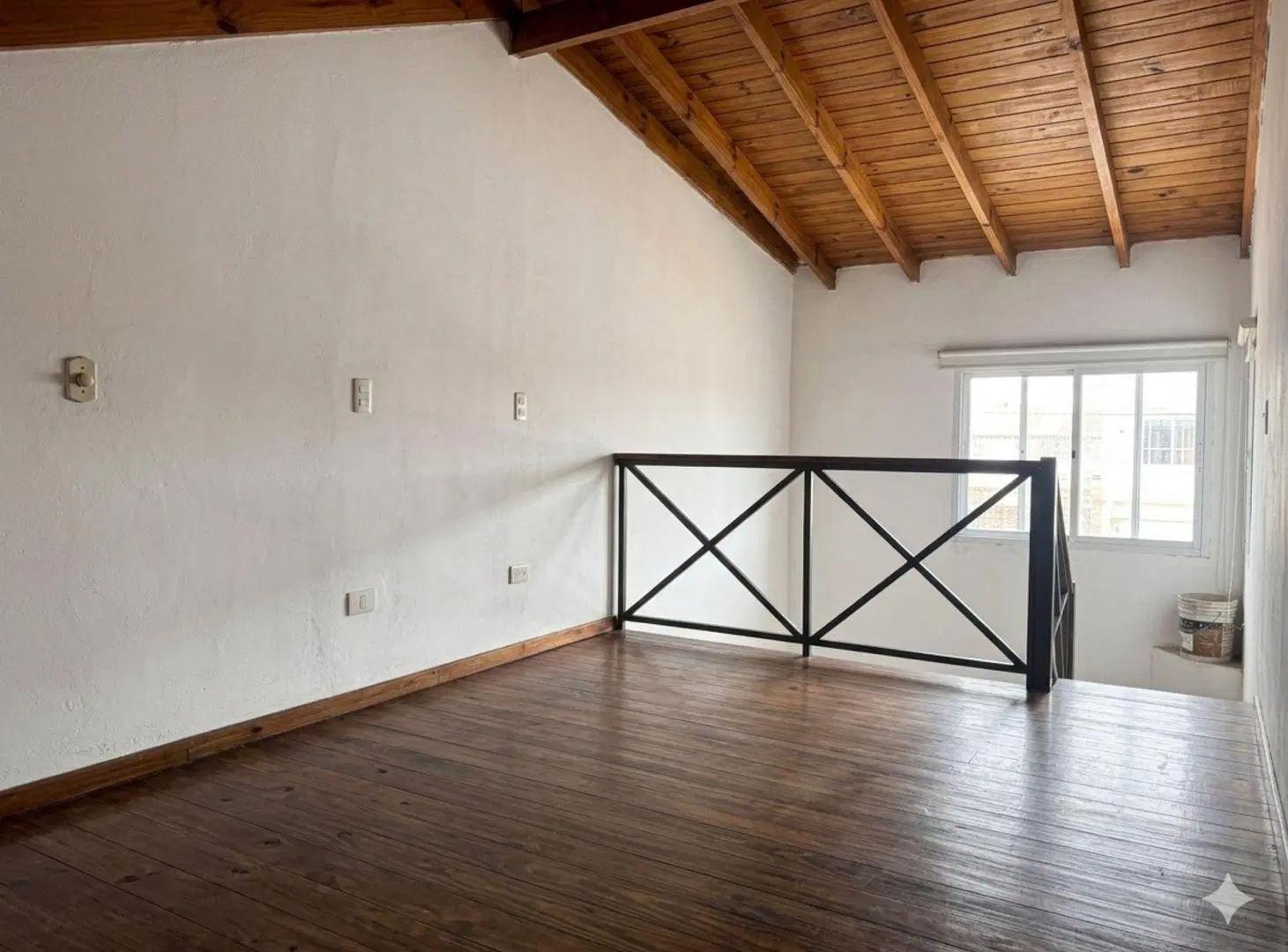 VENTA DEPARTAMENTO 2 AMBIENTES EN MORON - FINANCIA 4