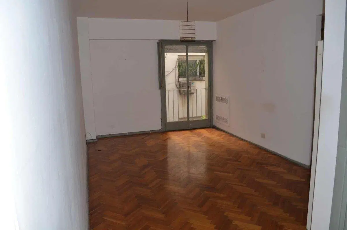 Departamento venta 2 Ambientes Recoleta c/estudio 2