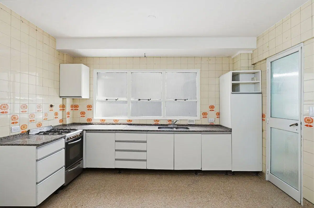 DEPARTAMENTO 4 AMBIENTES VENTA FLORES FINANCIACION 3