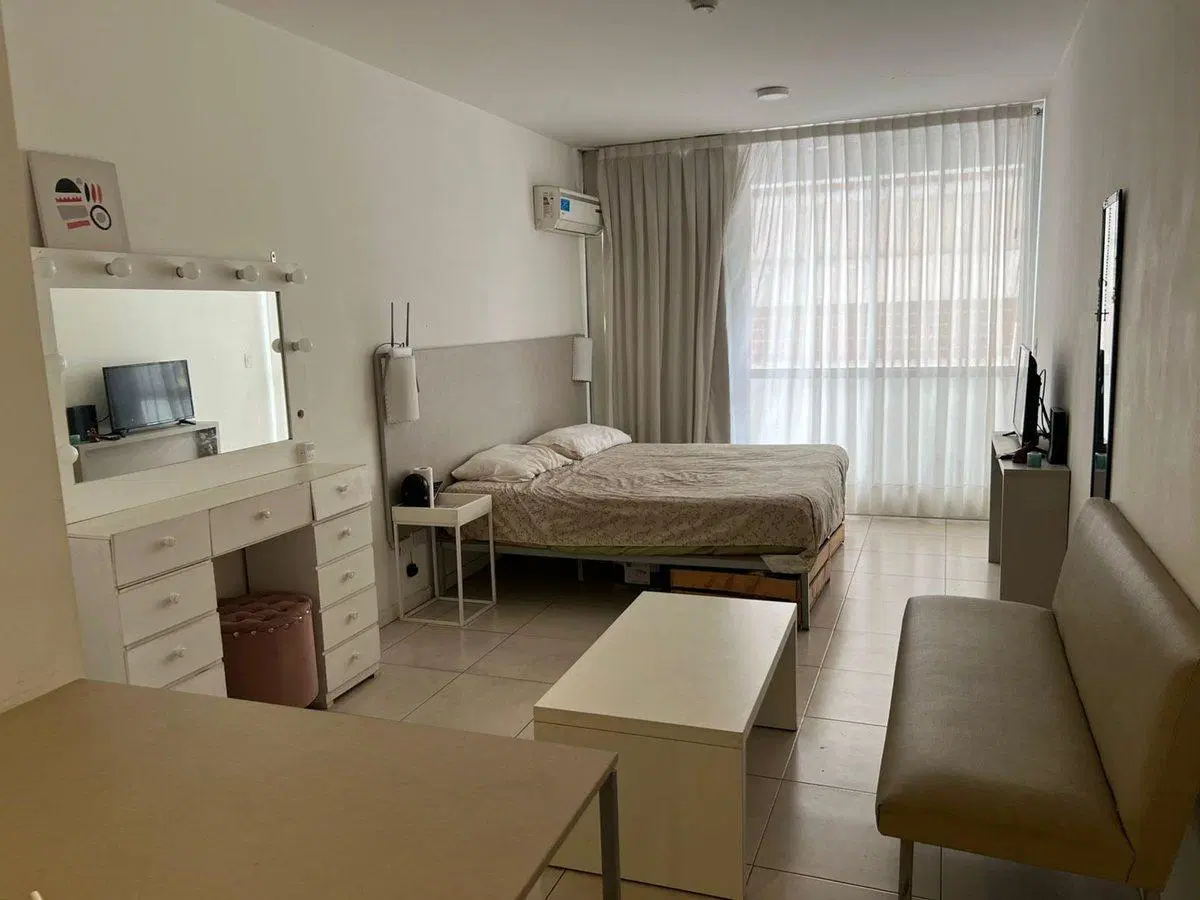 DEPARTAMENTO 1 AMBIENTE VENTA MONSERRAT BALCON 2