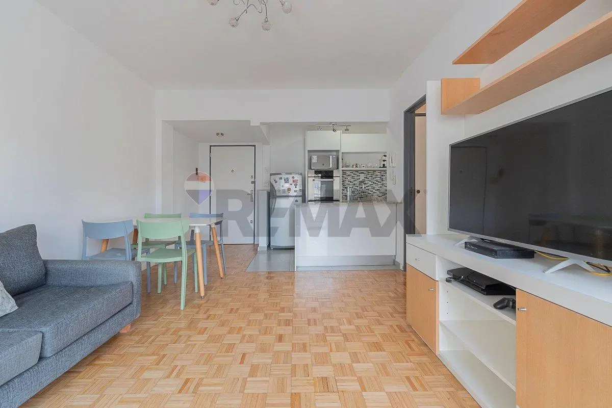 VENTA CENTRO- DEPARTAMENTO 3 AMBIENTES CON BALCON 5