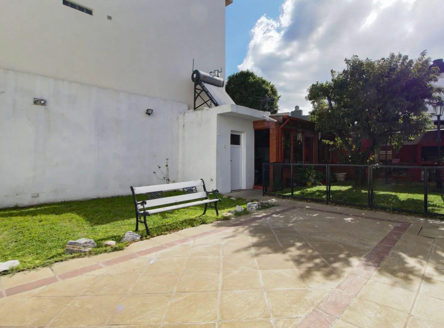 CASA 4 AMBIENTES VENTA RAMOS MEJIA JARDIN QUINCHO 4