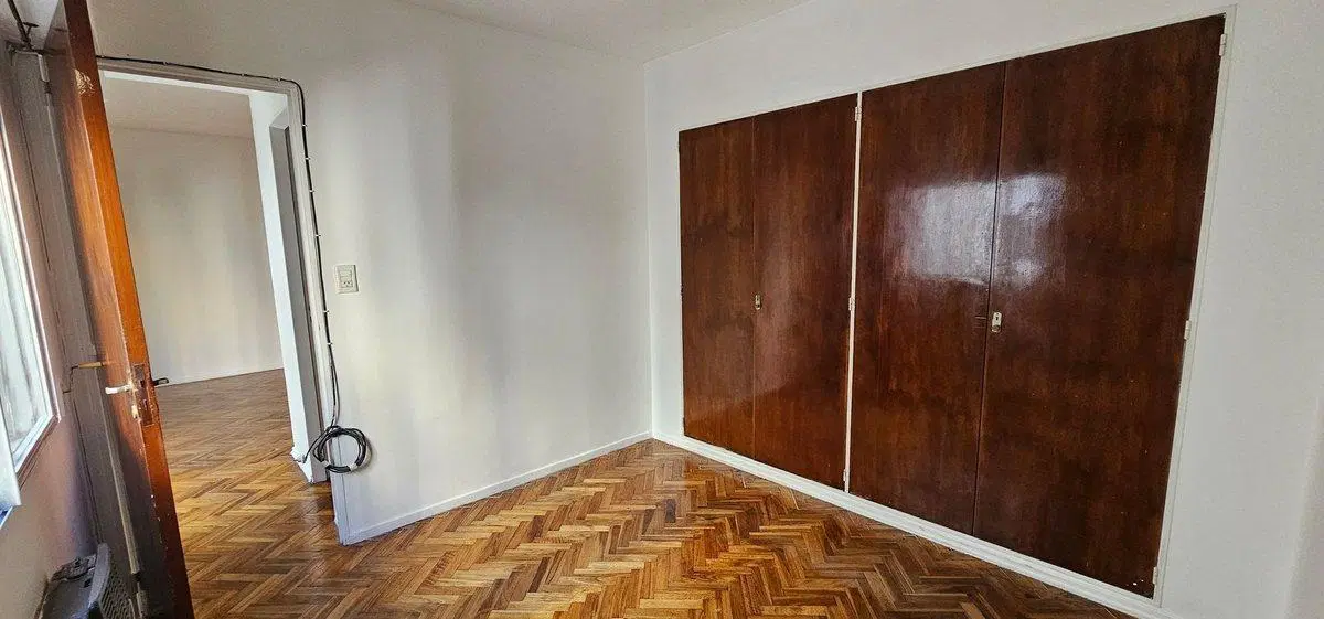 DEPARTAMENTO VENTA SAN CRISTÓBAL 2 AMBIENTES 5
