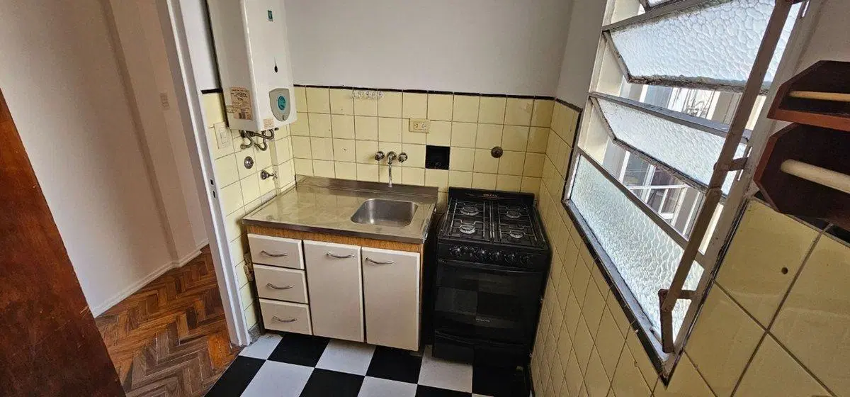 DEPARTAMENTO VENTA SAN CRISTÓBAL 2 AMBIENTES 8