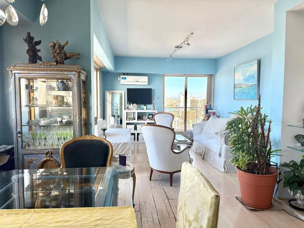 Departamento de 4 Ambientes en Venta en Cañitas 3