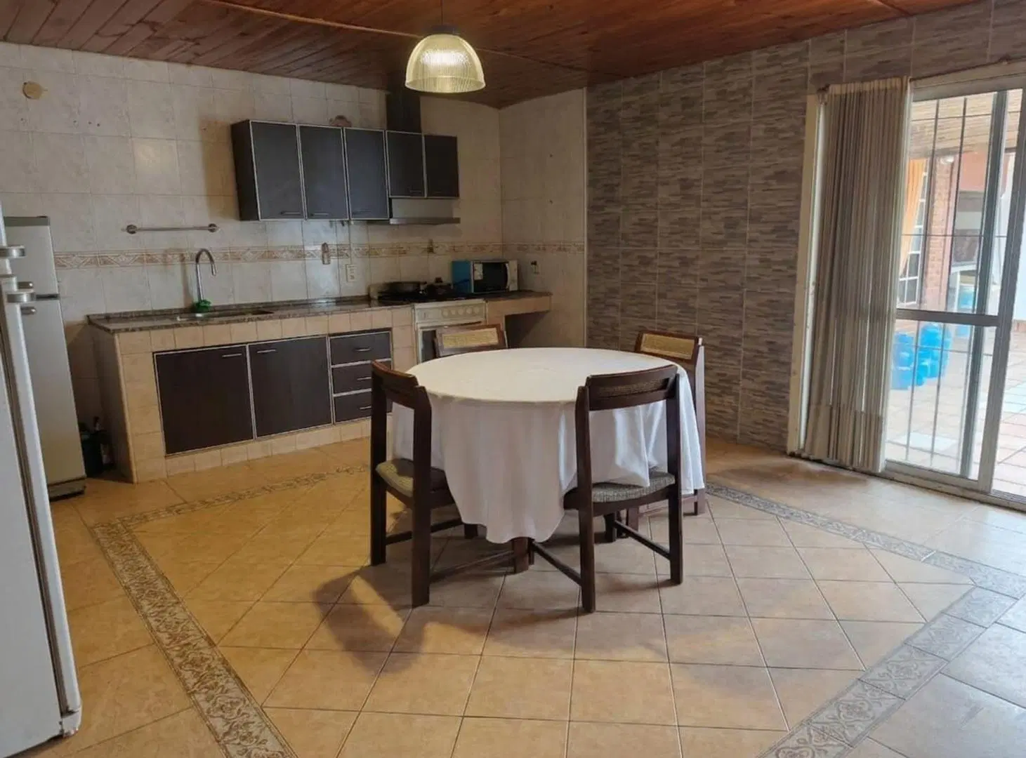 CASA 4 AMBIENTES VENTA MATADEROS GARAGE PATIO 3