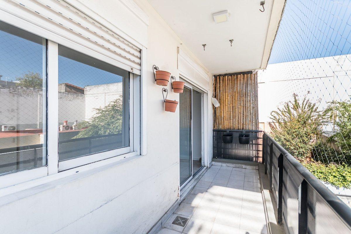 ALQUILER DEPARTAMENTO 3 AMBIENTES FLORES BALCON