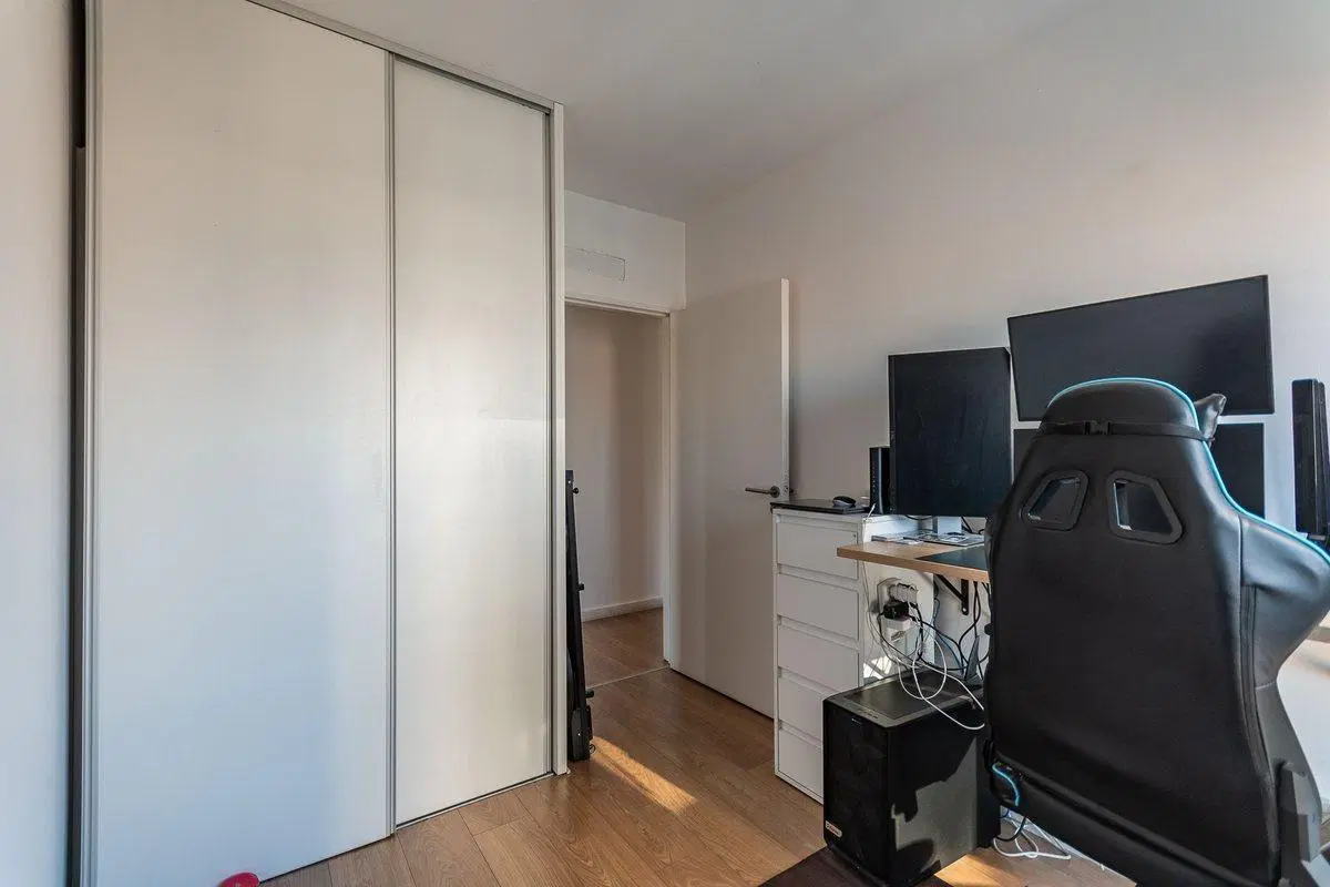 DEPARTAMENTO 4 AMBIENTES VENTA TIGRE COCHERA 2