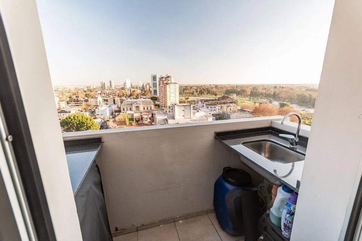 DEPARTAMENTO 4 AMBIENTES VENTA TIGRE COCHERA 4