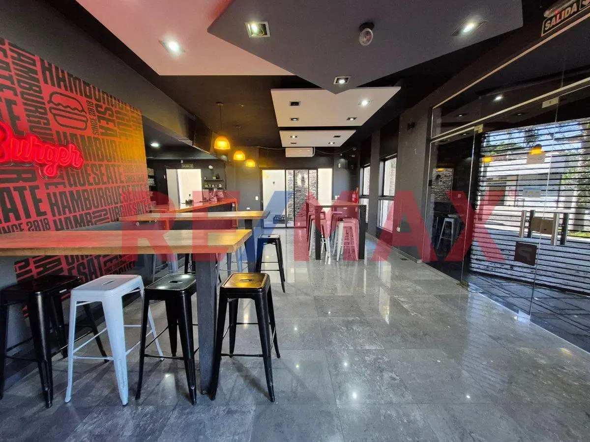 Local Comercial Esquina VENTA Ramos Mejia Terraza 2