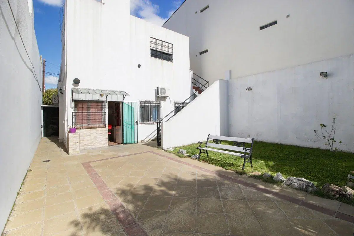 LOTE EN VENTA RAMOS MEJIA DE 229M2 4