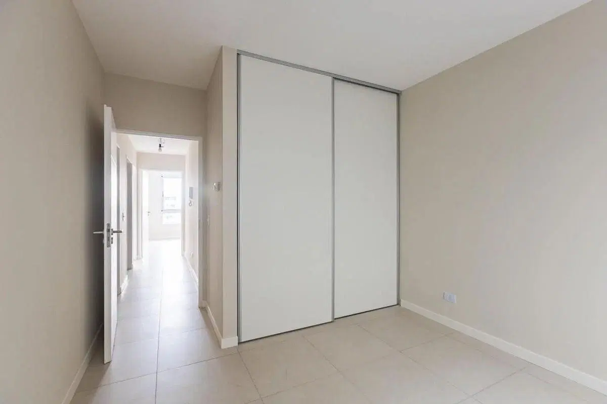 DEPARTAMENTO 4 AMBIENTES VENTA URQUIZA COCHERA 5