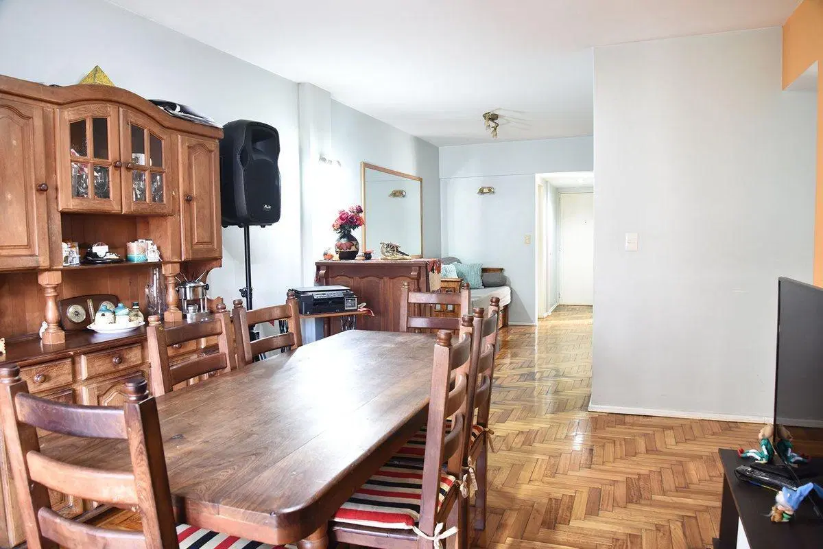 DEPARTAMENTO 4 AMBIENTES VENTA BALVANERA 4