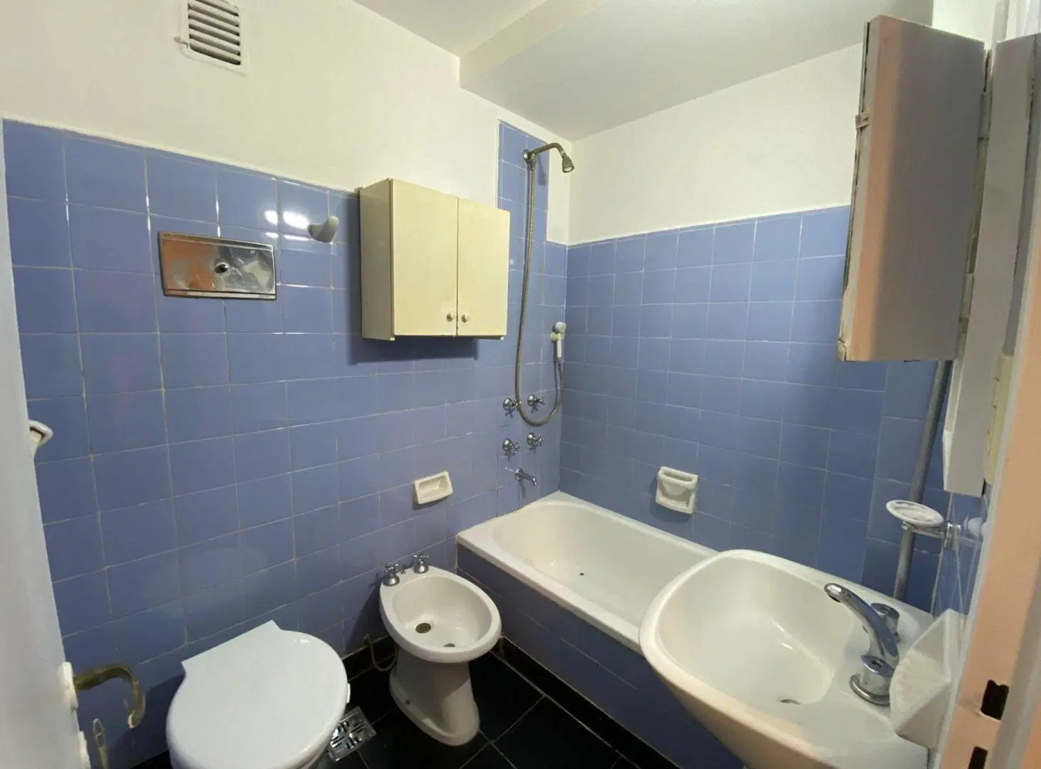 ALQUILER DEPARTAMENTO 2 AMBIENTES RECOLETA 5