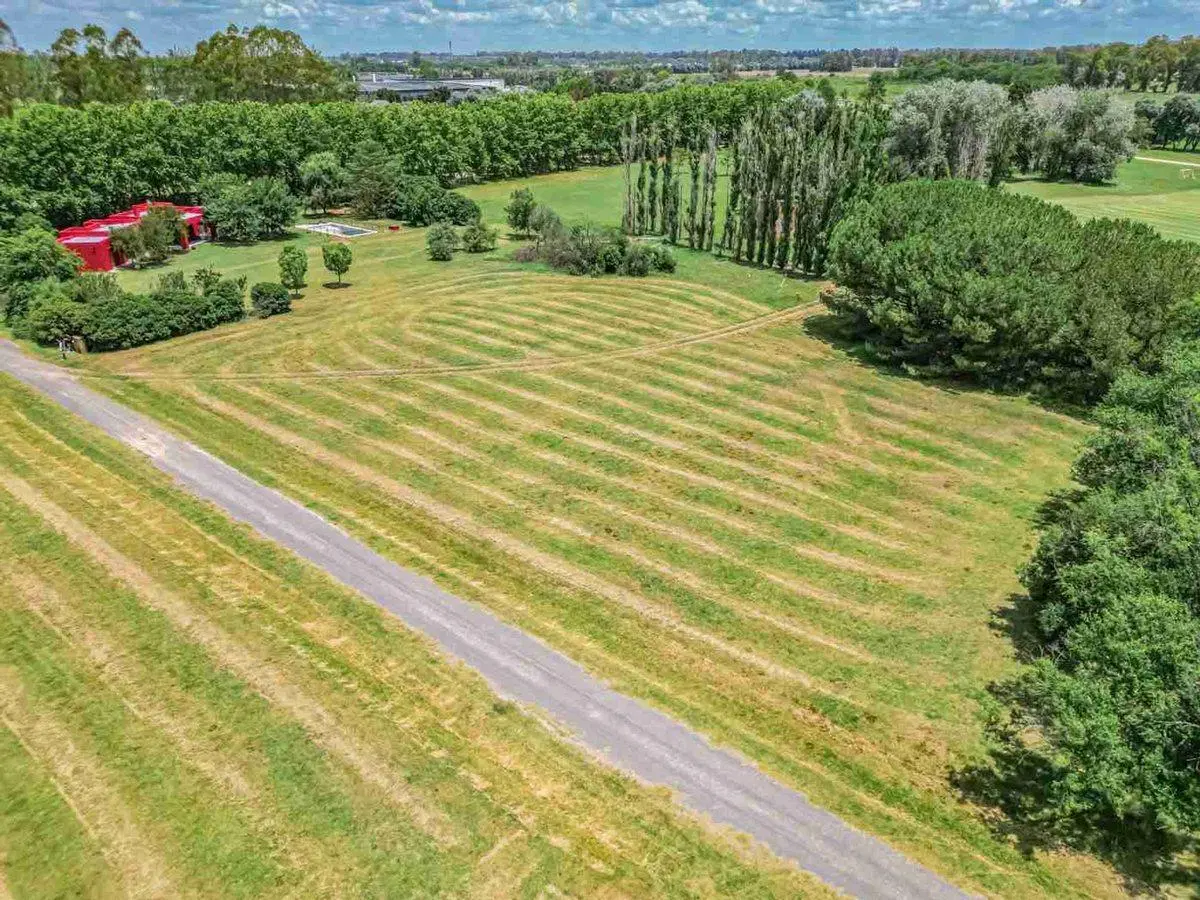 Lote en venta La Colina Golf & Polo vista c/ polo 2