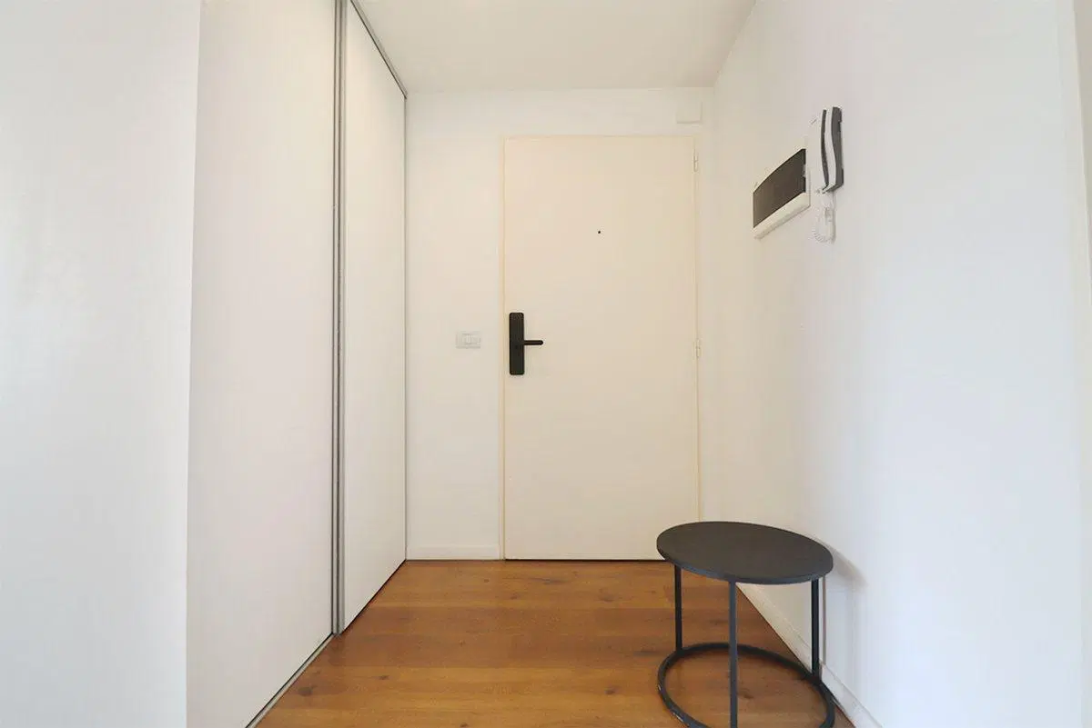 DEPARTAMENTO 1 AMBIENTE ALQUILER ALMAGRO BALCON 5
