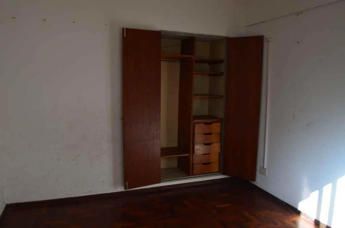 Departamento 2 ambientes venta en Caseros C/patio. 5