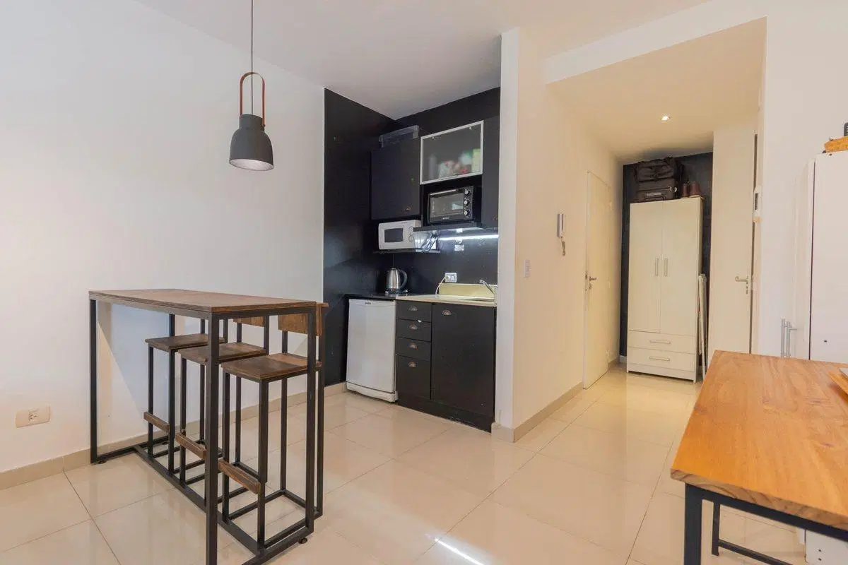 DEPARTAMENTO MONOAMBIENTE VENTA CAÑITAS BALCON 5