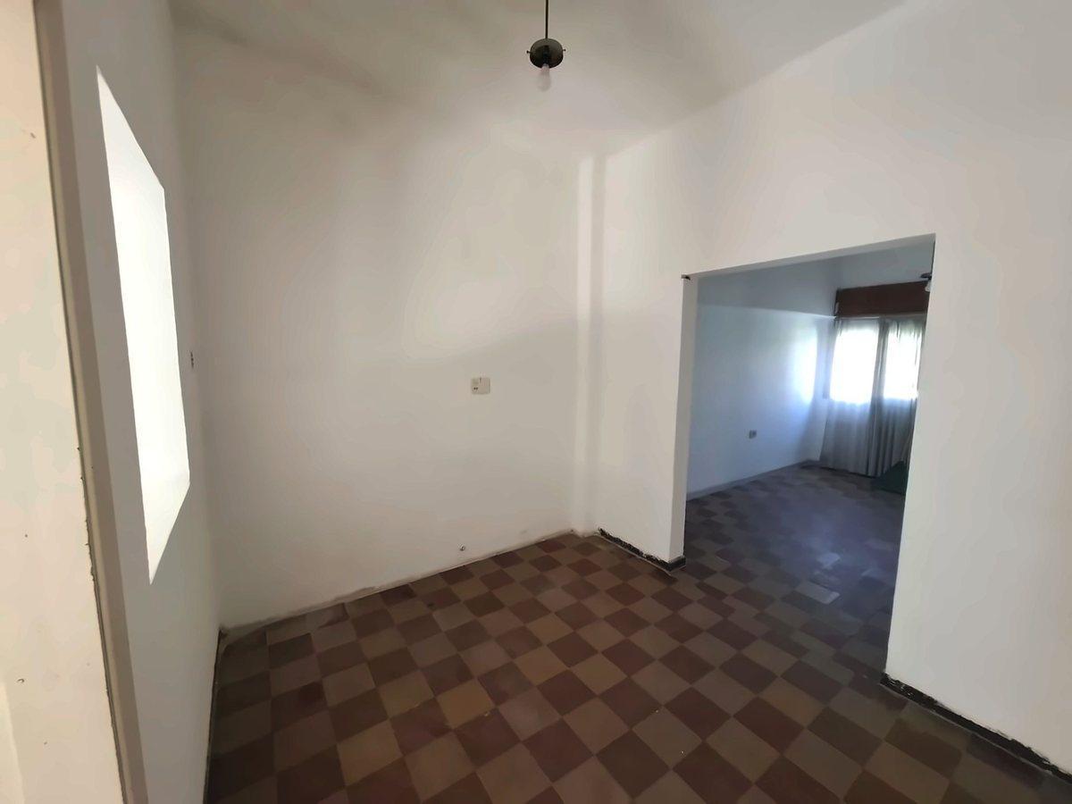 Foto de VENTA CASA CON LOCAL TERRAZA Y PATIO BANFIELD, imagen 5