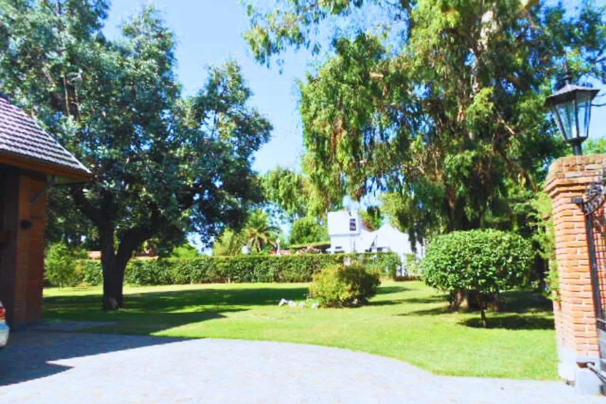 VENTA CASA 6 AMBIENTES EZEIZA BARRIO LINKS 2