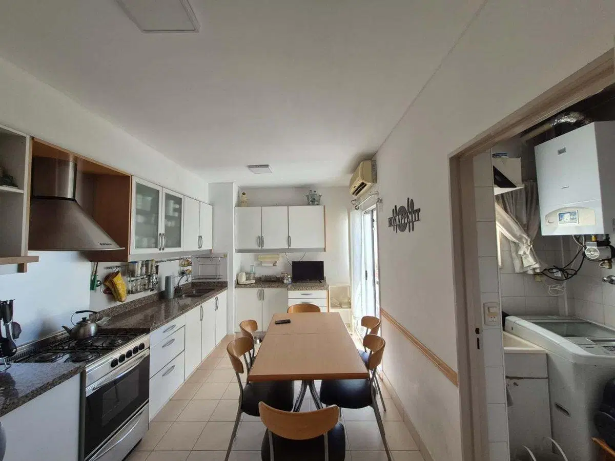 Departamento 4 Ambientes VENTA Caballito Balcon 2