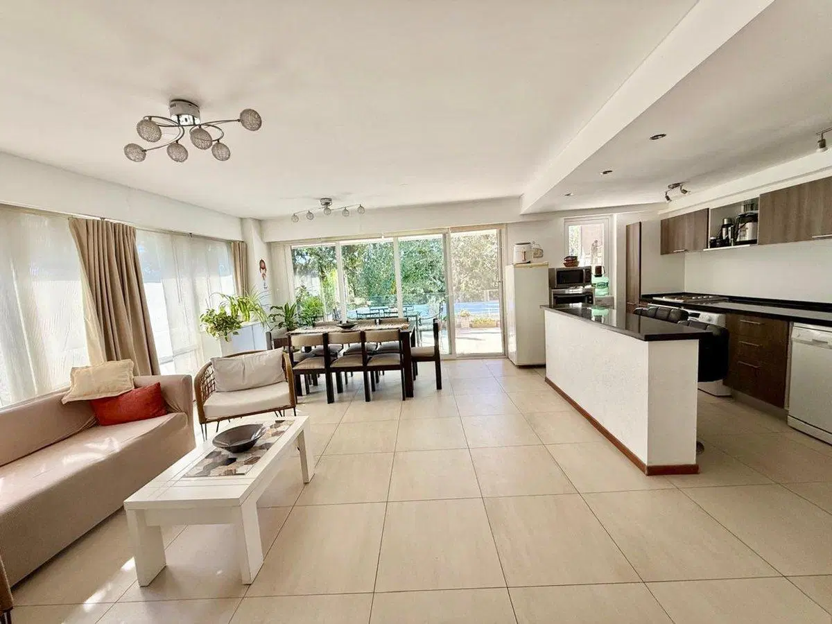 DEPARTAMENTO  3 AMBIENTES VENTA VISTA BAHIA 2